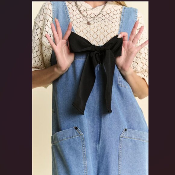 D1 NWT Davi & Dani Plus Size Denim Jumpsuit - Picture 2 of 5